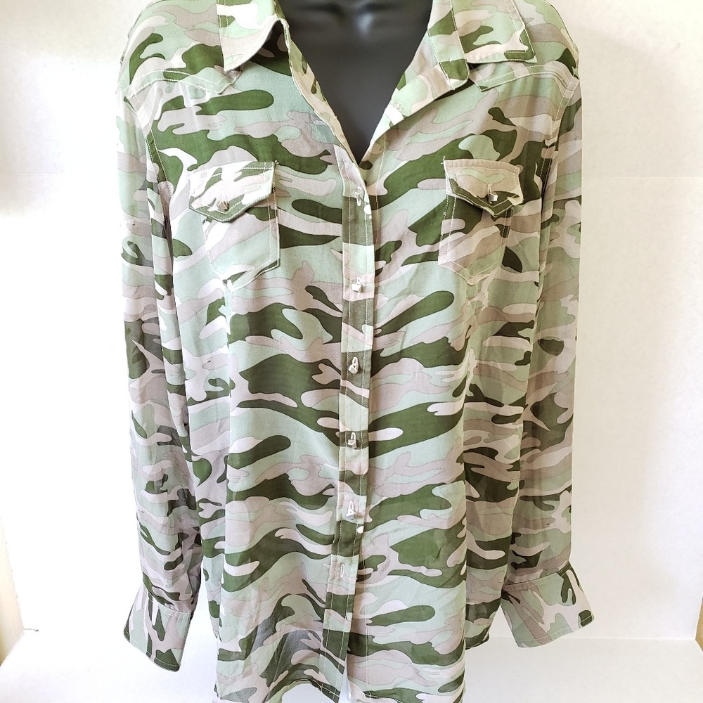 Ariat Camo Blouse